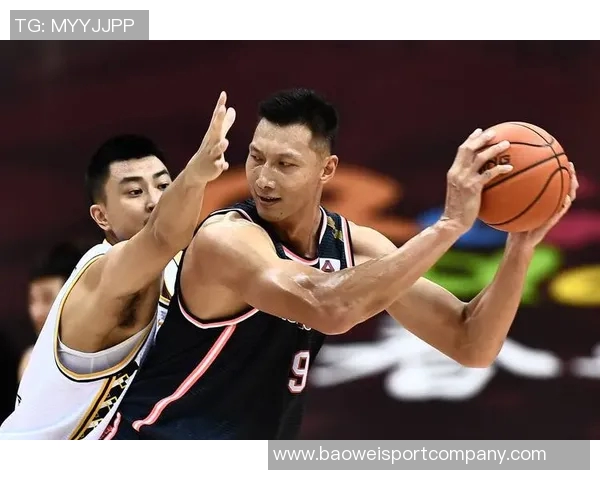 七年前的今天广东男篮球星易建联成功突破CBA万分大关庆祝辉煌成就